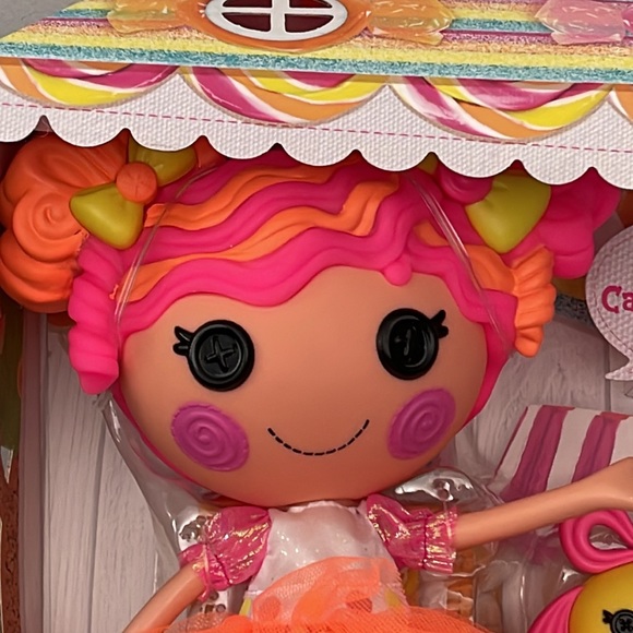 Lalaloopsy Doll - Sweetie Candy Ribbon with Puppy ...Sew Magical!  New in Box!!! - Picture 9 of 12